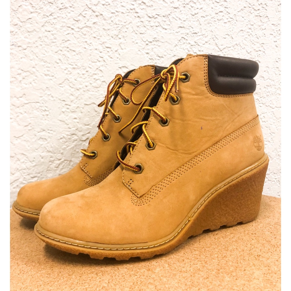 Timberland Women’s Amston Wedge Heel Boots